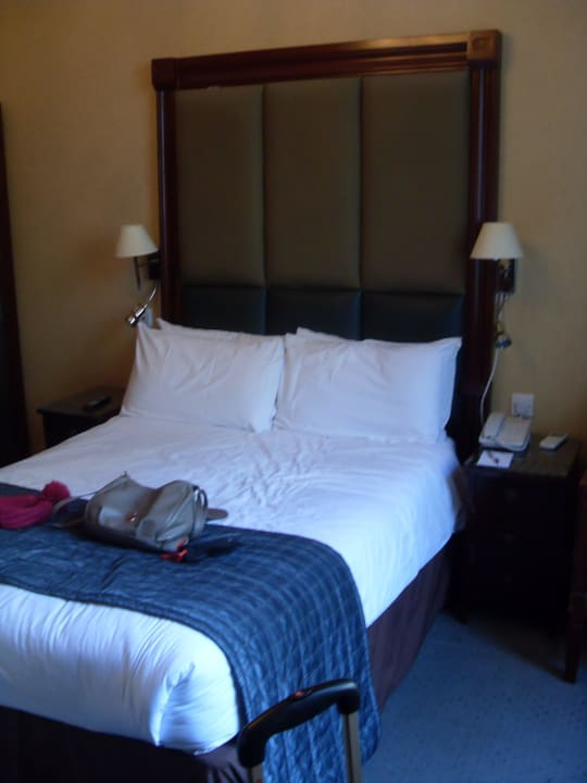 Bett Park Grand Paddington Court London