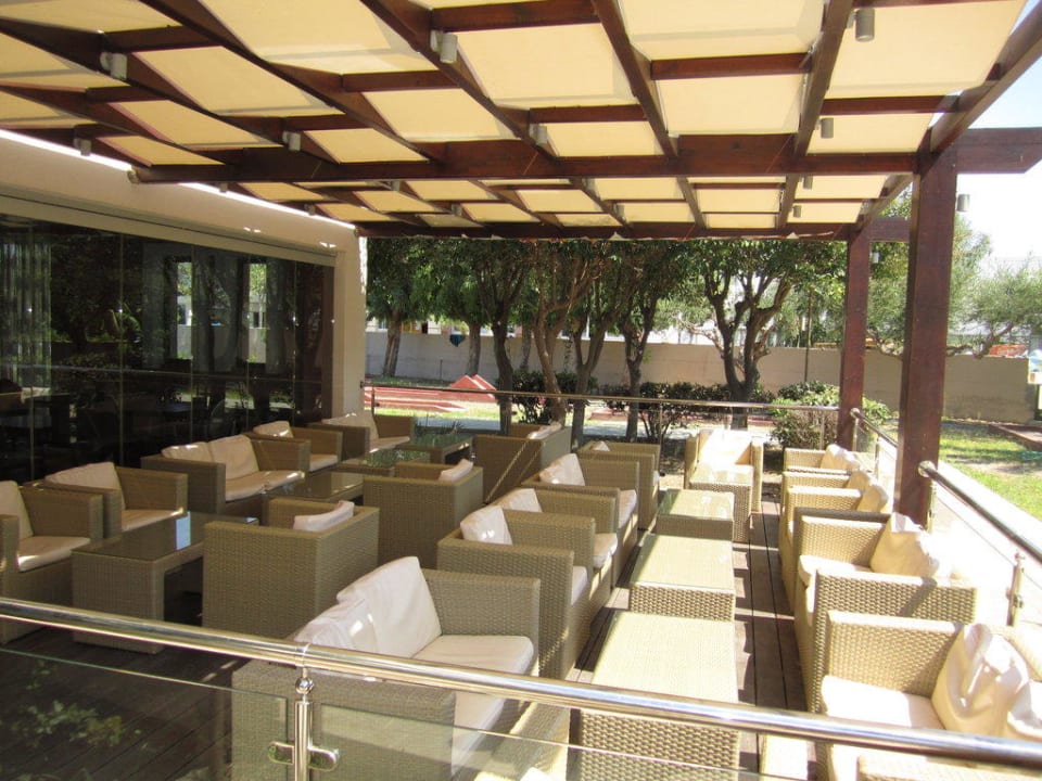 Bar - Außenbereich Ialyssos Bay