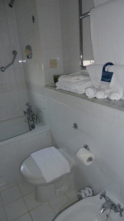 Badezimmer The Phoenicia Malta