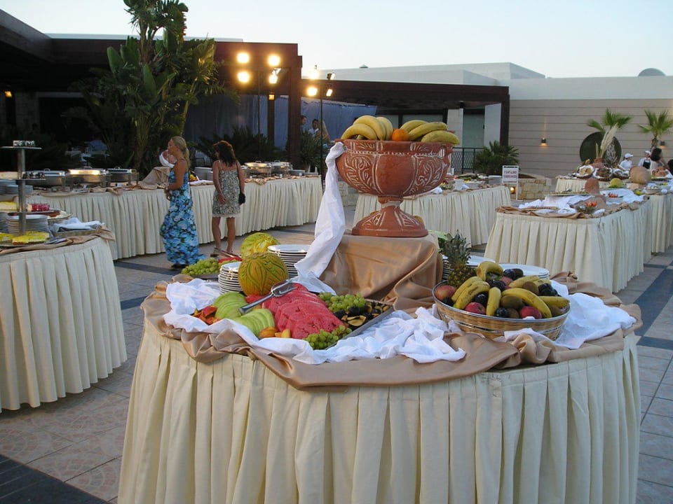 Griechischer Abend am Pool Grand Hotel Holiday Resort