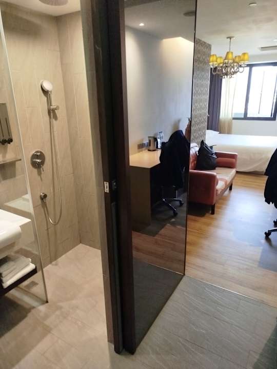 Zimmer FX Hotel Tainan