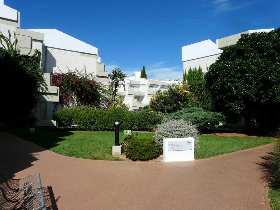 Hotelanlage zwischen den Appartments Hipotels Mediterraneo Club