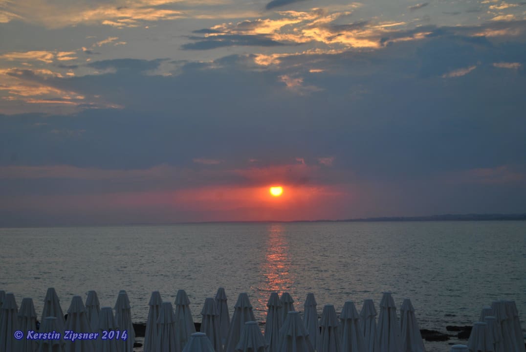 Sonnenuntergang Can Garden Beach