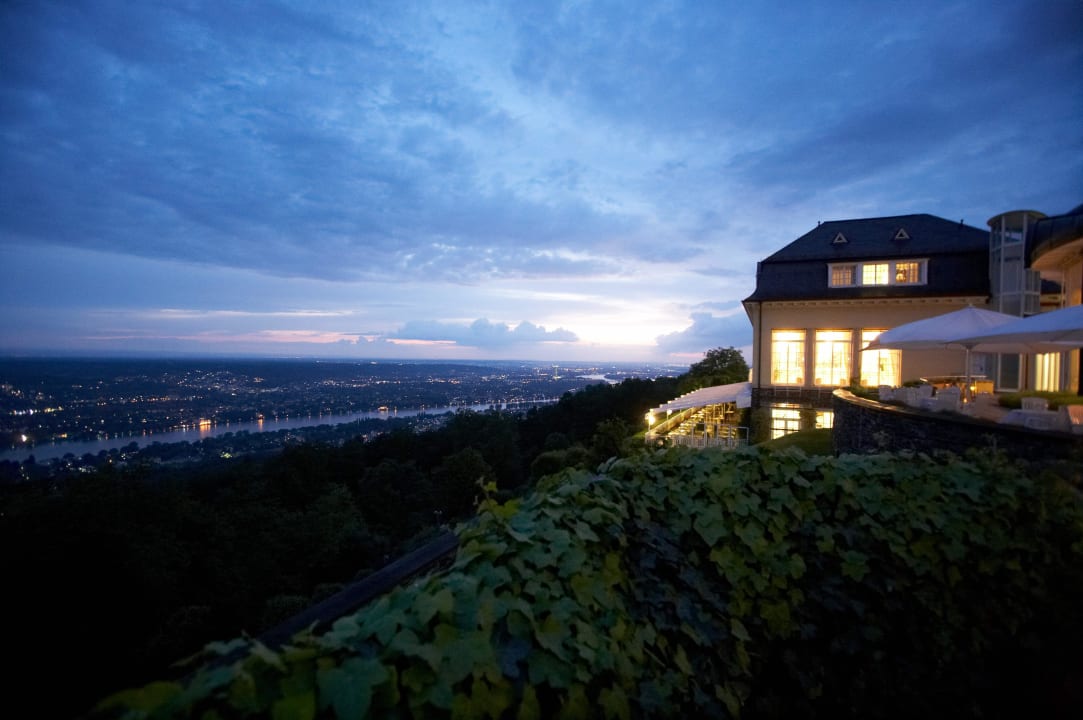 Ausblick Steigenberger Icon Grandhotel Petersberg