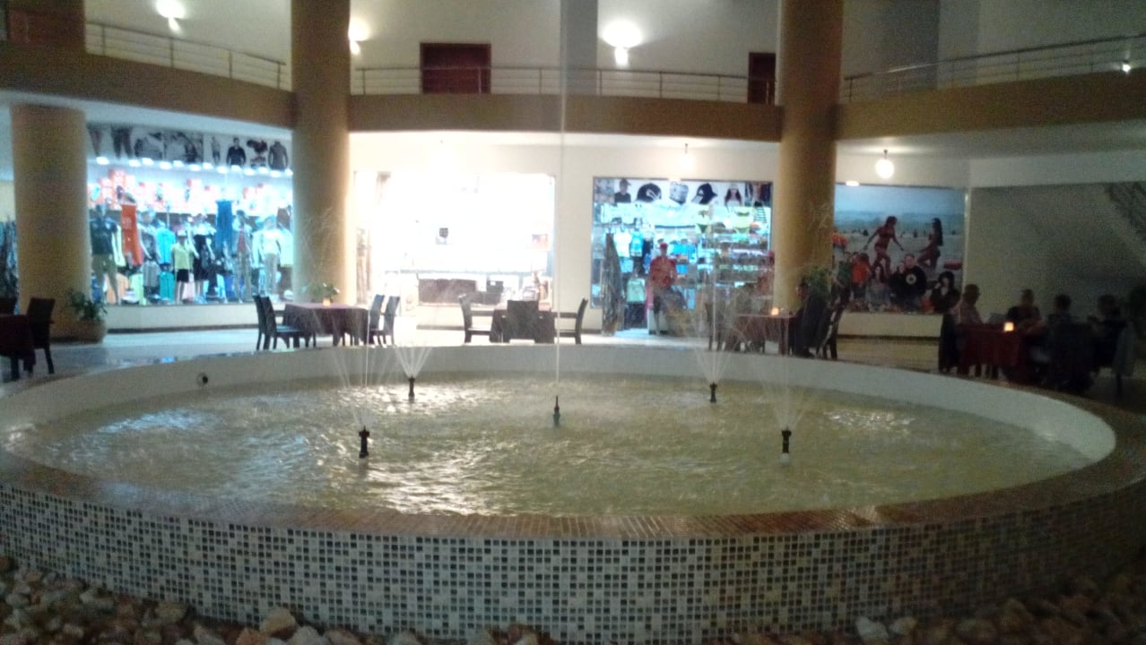 Springbrunnen Three Corners Equinox Beach Resort