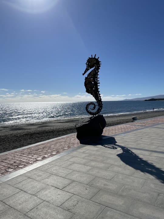 Strand R2 Romantic Fantasia Suites - Adults only