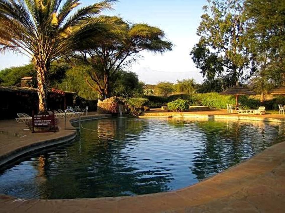 Der Pool Hotel Amboseli Sopa Lodge