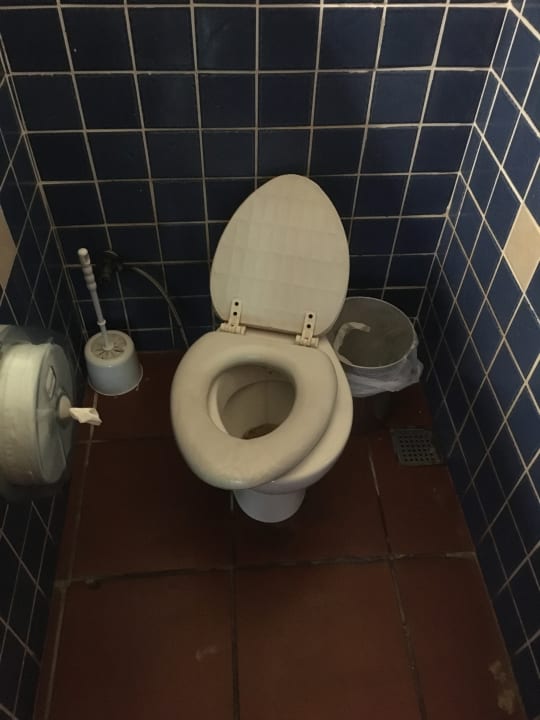 Außenansicht Hotel Pine Bay Holiday Resort