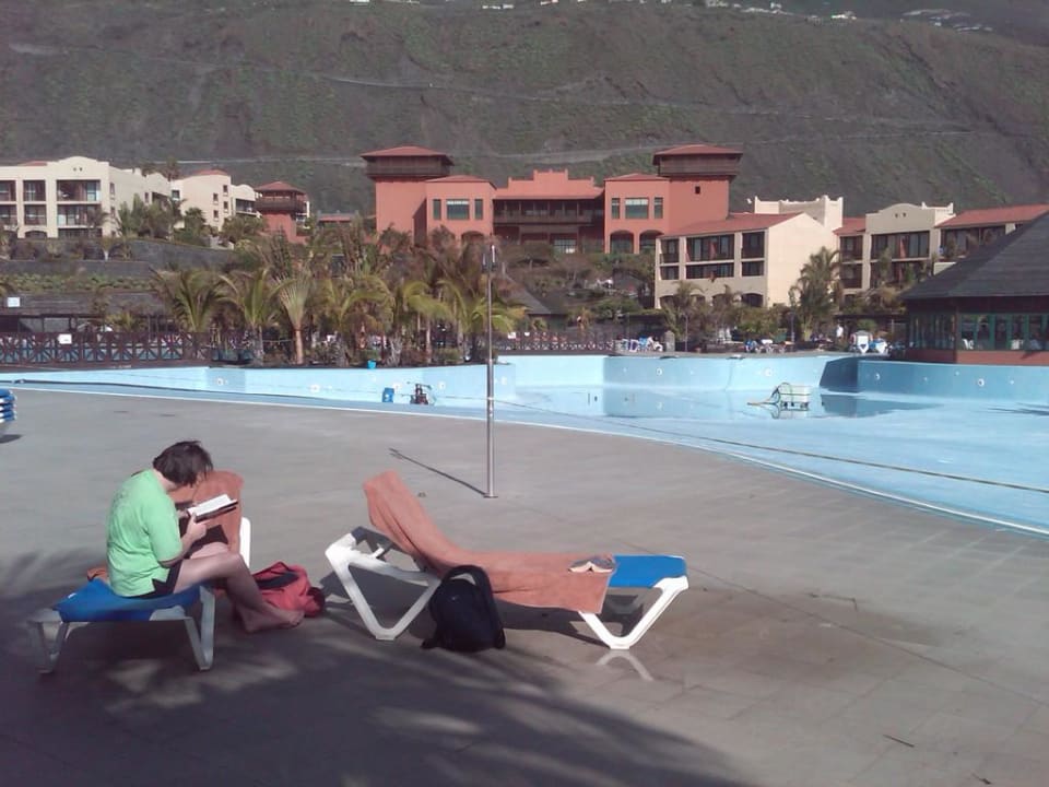 Hotelanblick vom Pool La Palma Princess