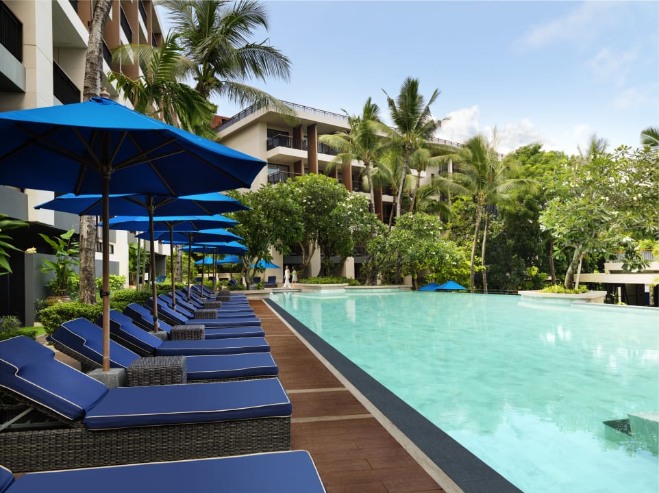 Pool Novotel Phuket Kata Avista Resort and Spa