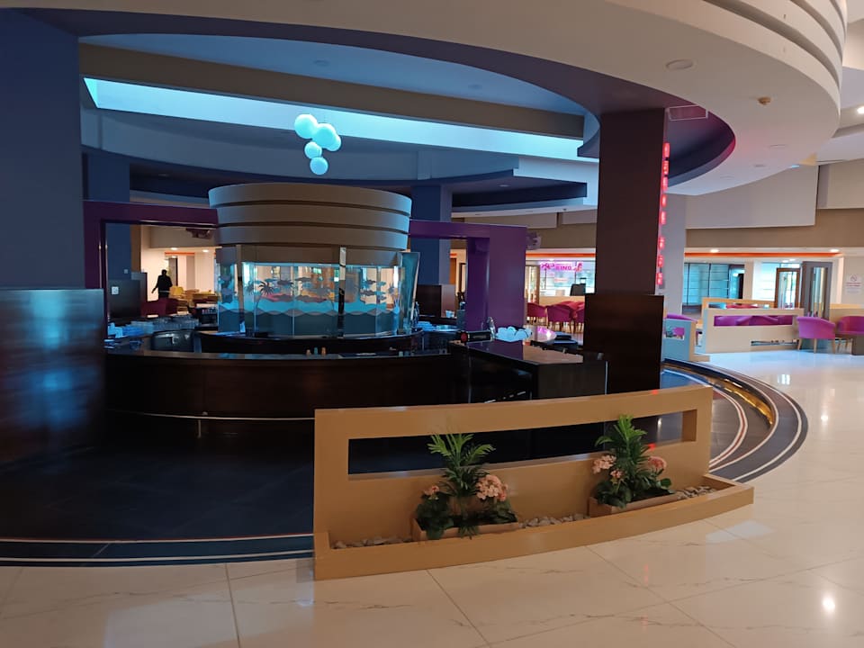 Gastro Limak Lara Deluxe Hotel & Resort