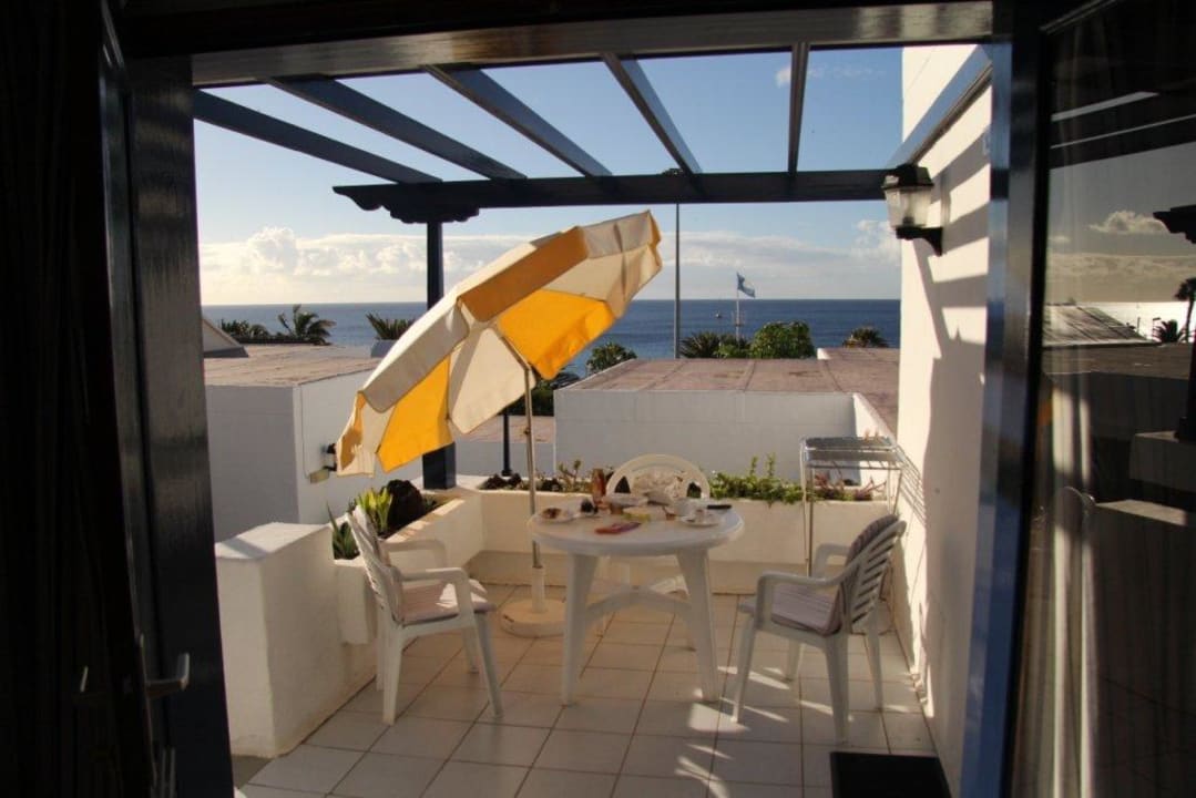 Unsere Terrasse mit Meerblick Bungalows & Appartements Playamar