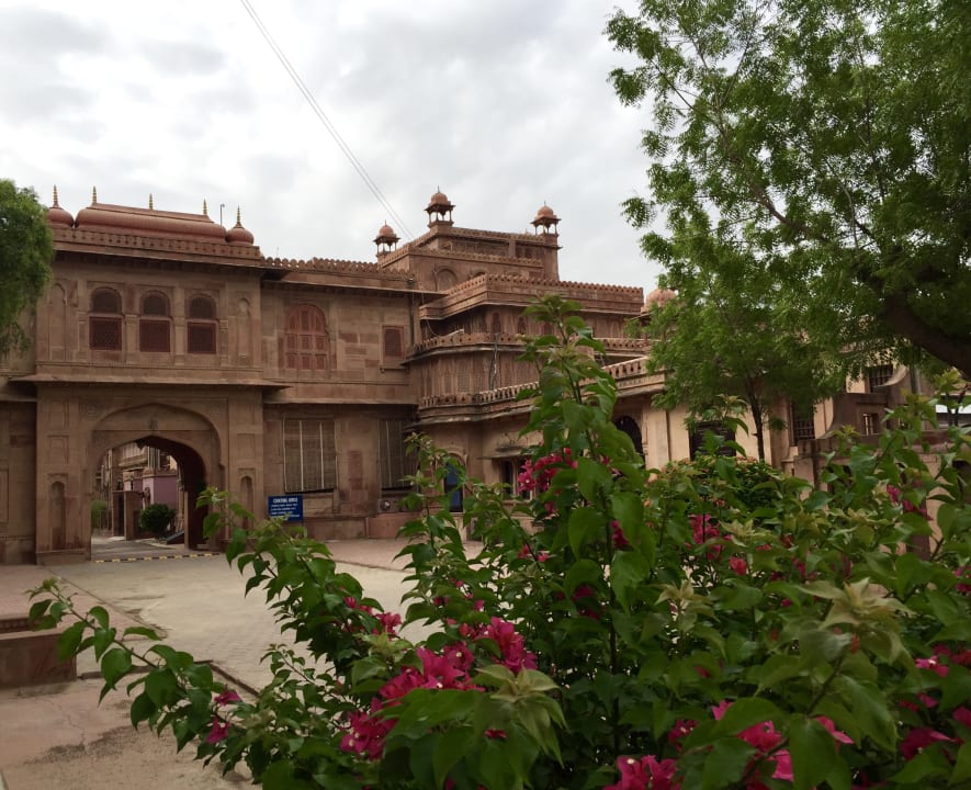 Außenansicht Hotel Laxmi Niwas Palace