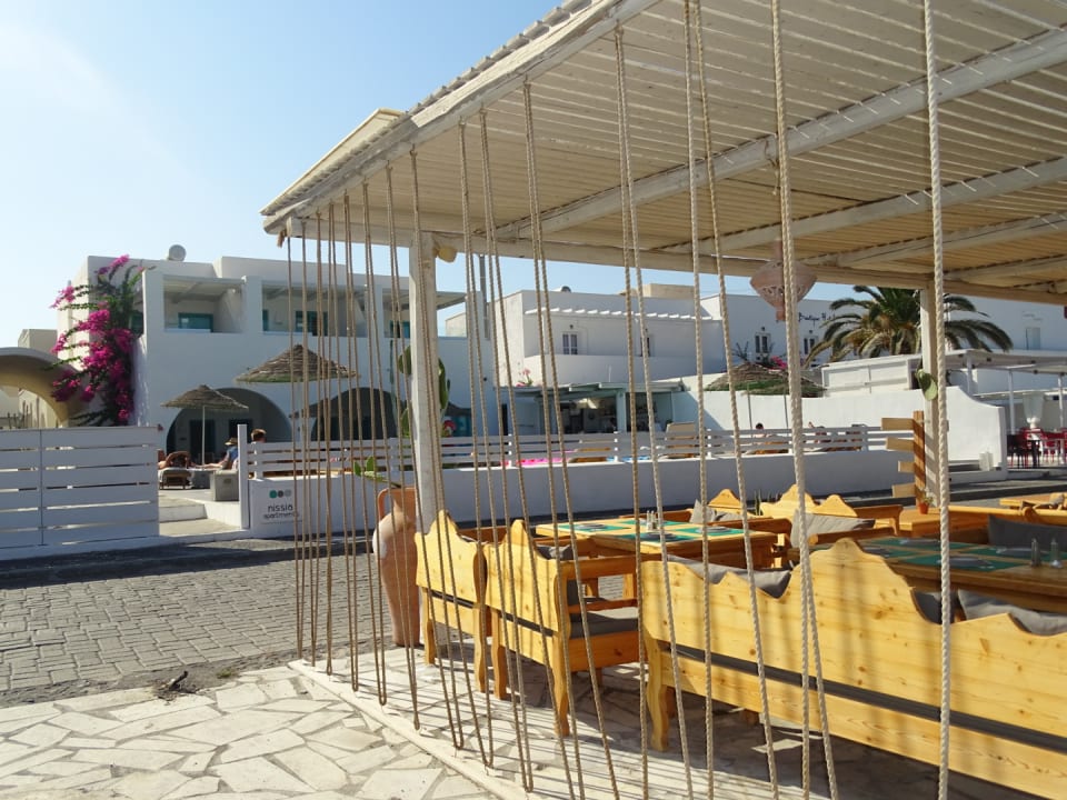 Außenansicht Hotel Nissia Apartments