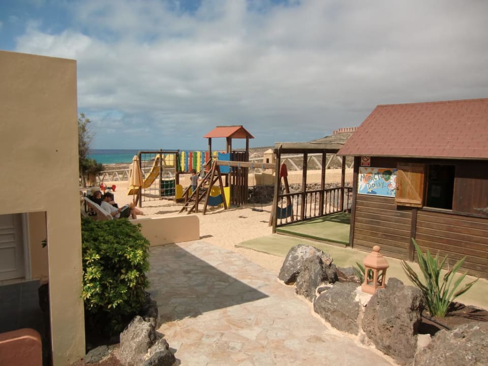Spielplatz und Kinderclub H10 Playa Esmeralda - Adults only