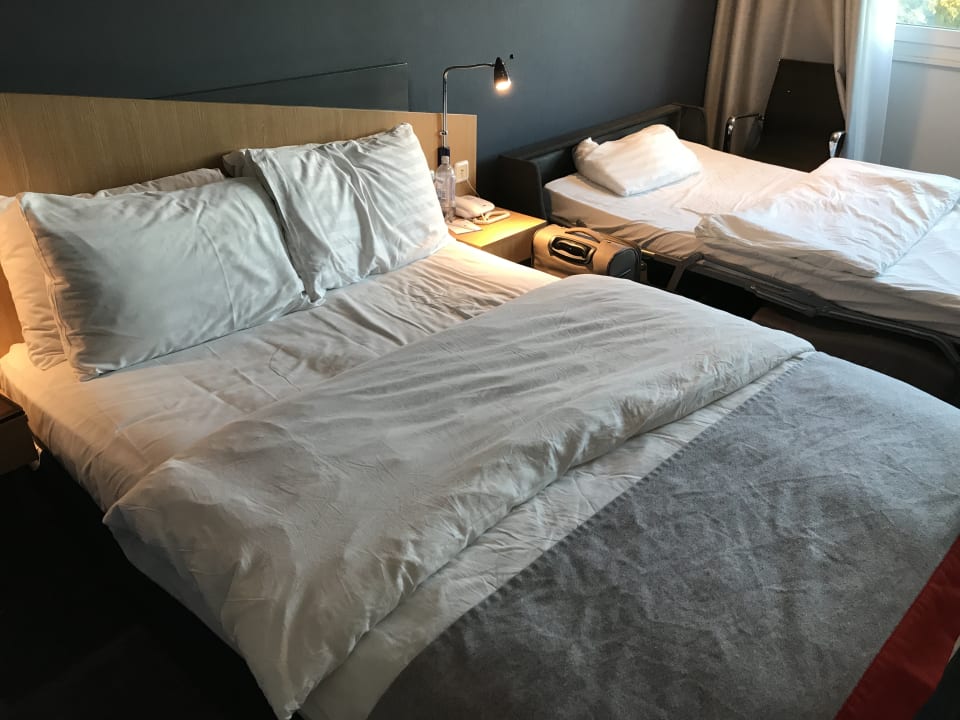 Zimmer Holiday Inn Express Frankfurt - Airport