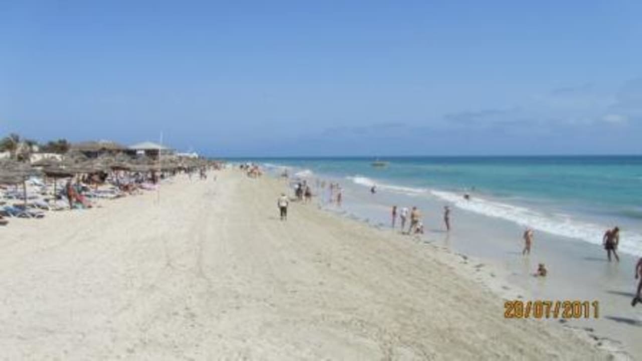 Strandblick nördlich Caribbean World Thalasso Djerba