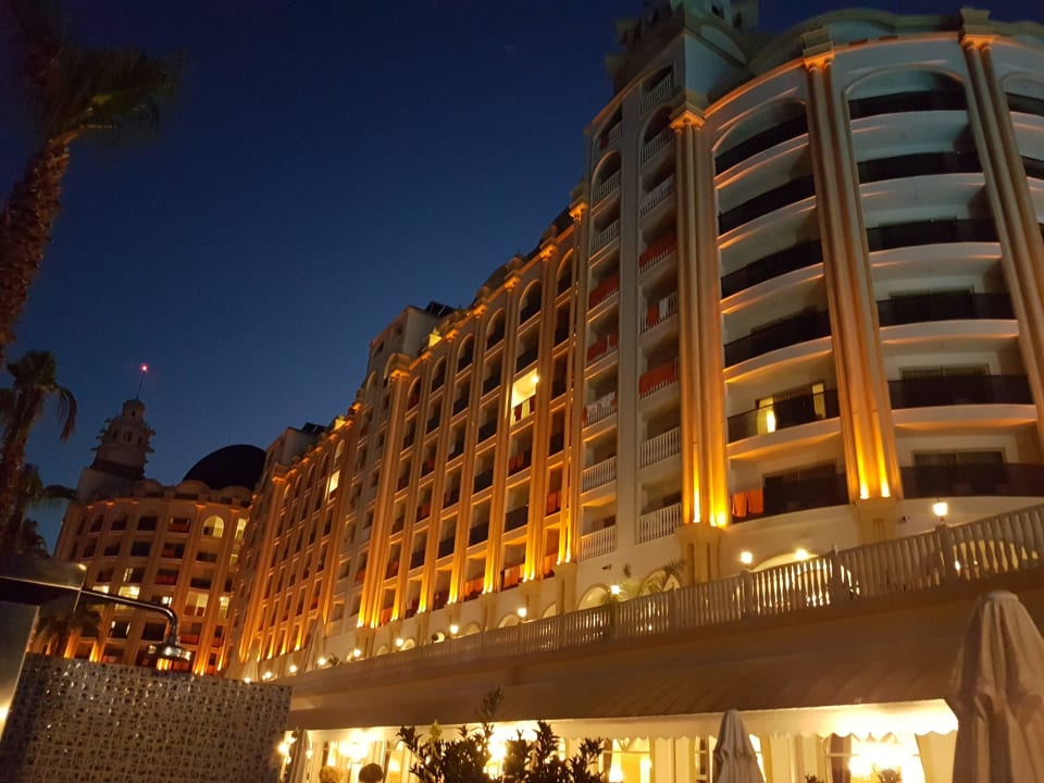 Hotel von außen  J'adore Deluxe Hotel & Spa