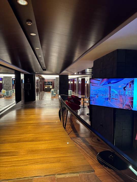 Lobby NH Collection Genova Marina