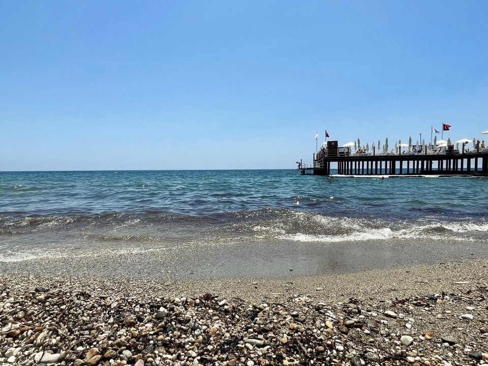 Strand Quattro Beach Spa & Resort