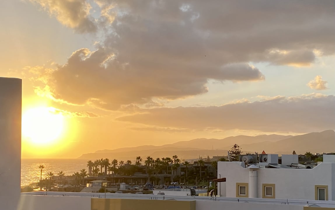 Ausblick Alexander Beach Hotel & Village Resort