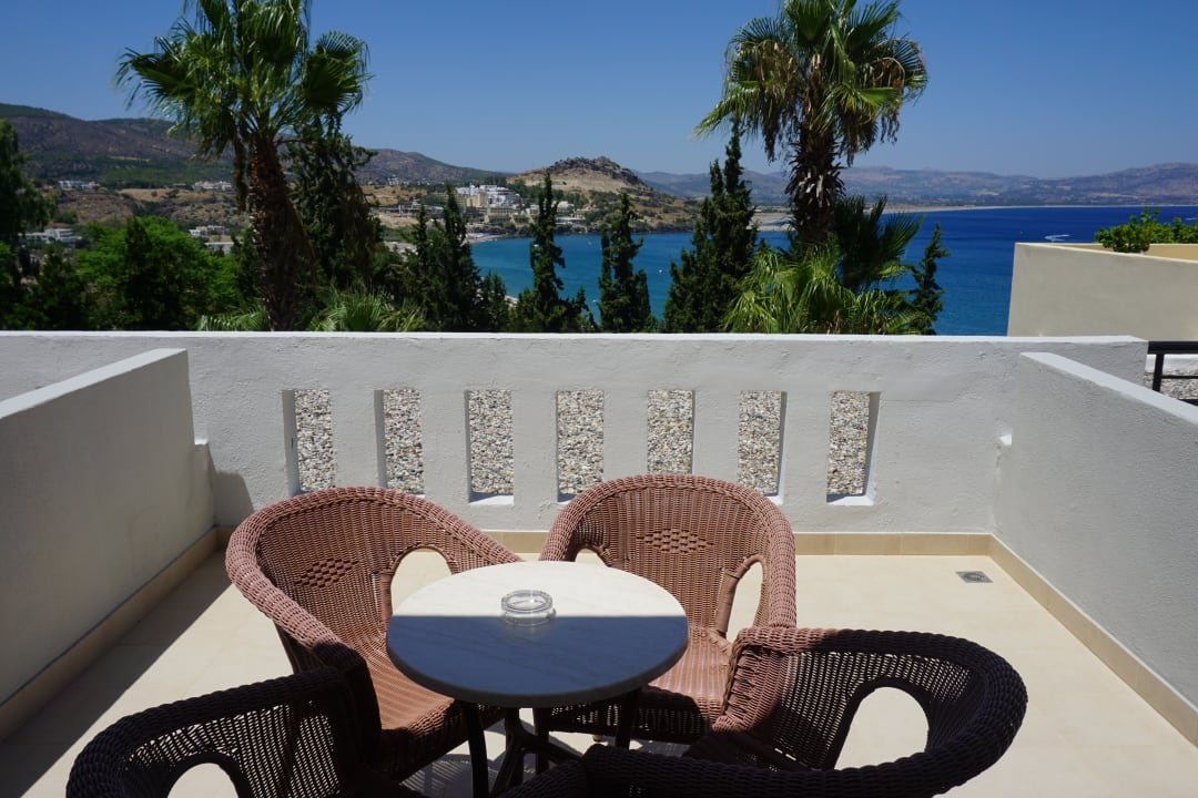 Zimmer Lindos Mare, Seaside Hotel