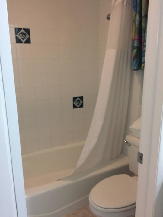 Badezimmer Amy Slate's Amoray Dive Resort