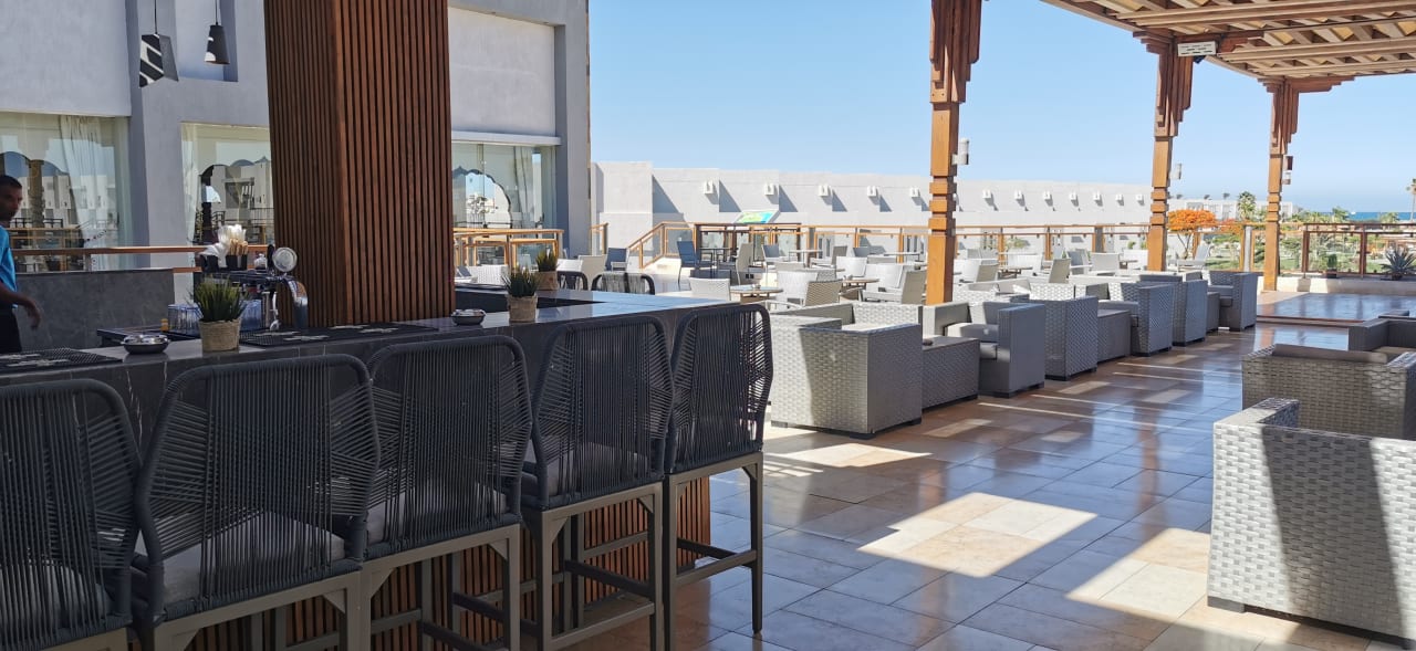 Gastro SUNRISE Crystal Bay Resort