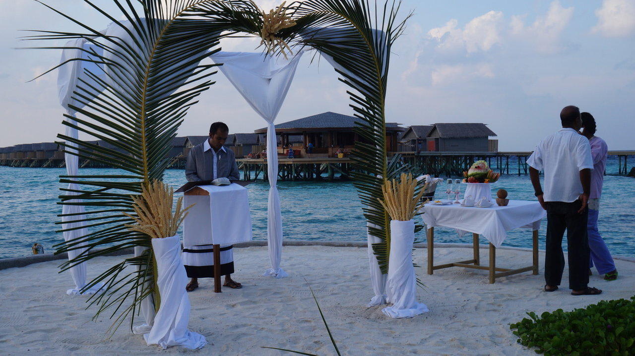Hochzeitszeremonie Centara Ras Fushi Resort & Spa Maldives