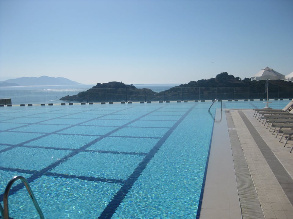 Hauptpool TUI BLUE Seno - Adults Only