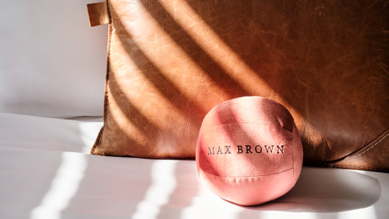 Zimmer Max Brown Hotel Museum Square, part of Sircle Collection