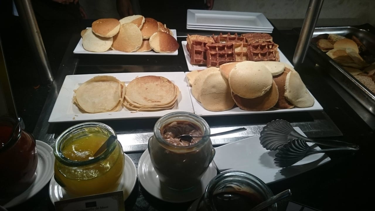 Frühstück Bahia Principe Grand Aquamarine