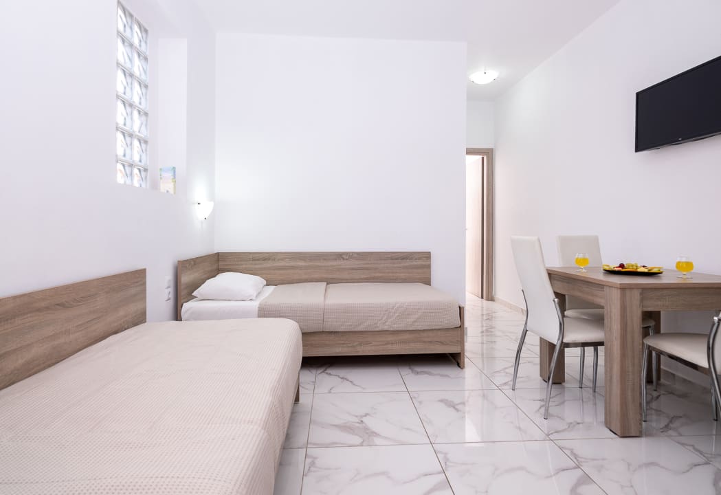 Zimmer Hotel Anthoula Village