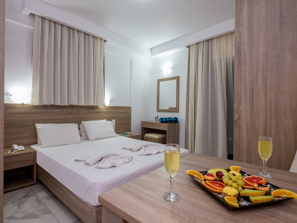 Zimmer Hotel Anthoula Village