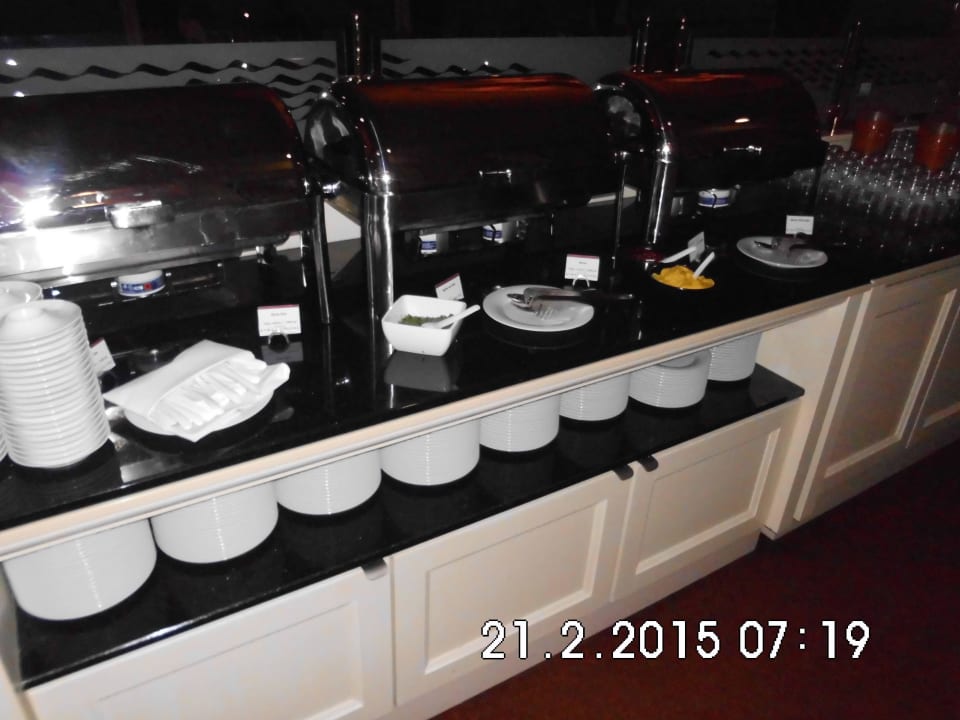 Die Partywarmhaltebehälter zum Frühstück Morada Strandhotel Ostseebad Kühlungsborn