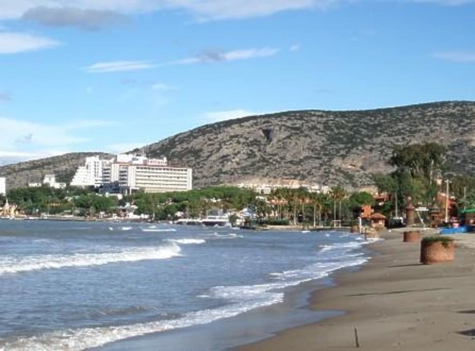 Strand - Blick nach rechts Hotel Ephesia