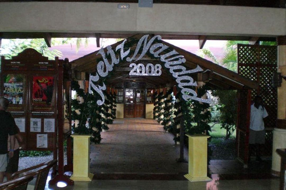 Eingang zum Hauptrestaurant Grand Palladium Select Bávaro Resort & Spa