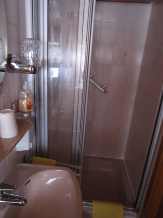 Badezimmer Hotel Zum Franziskaner