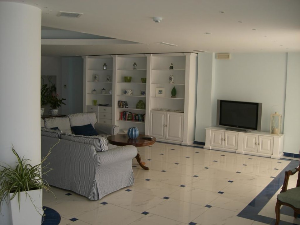 Fernsehecke Belvedere Hotel & Luxury Suites