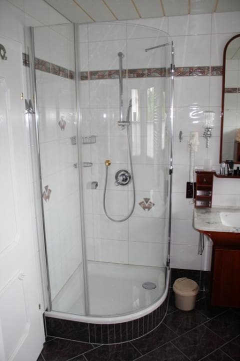 Badezimmer Appartement Waltl