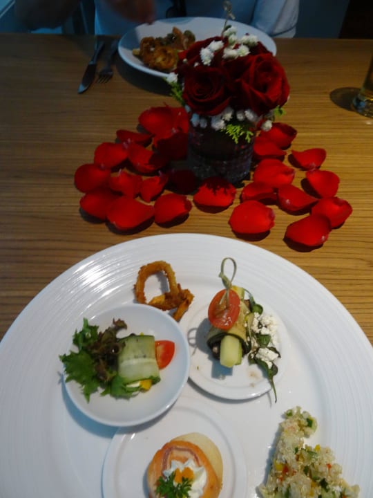 Überraschung zum Jahrestag Eastin Grand Hotel Sathorn