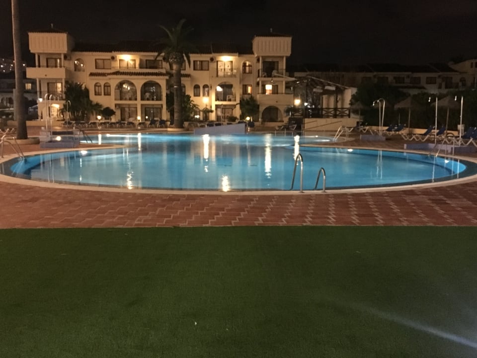 Pool Hotel Puente Real