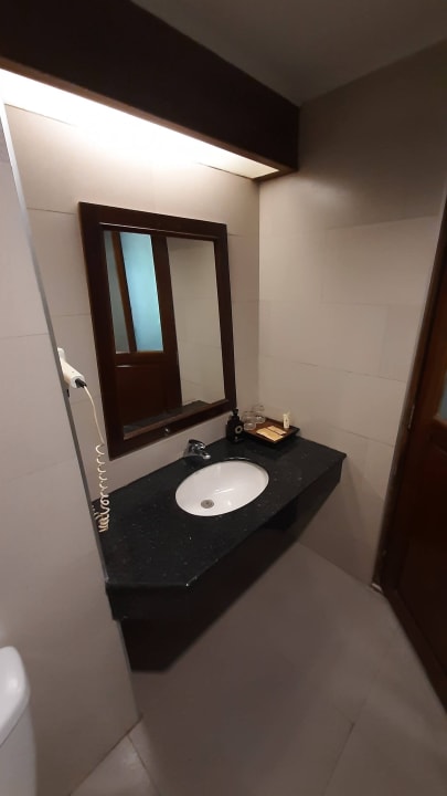 Zimmer The Leaf on The Sands by Katathani