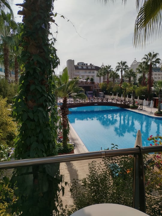 Ausblick Side Crown Palace