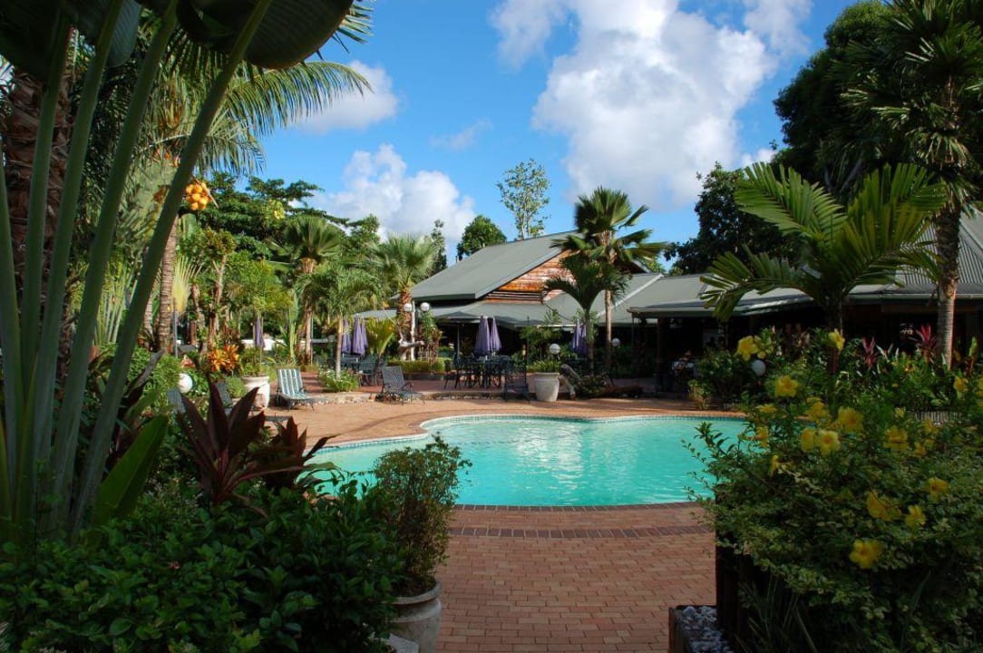 Pool Hotel Chateau St. Cloud