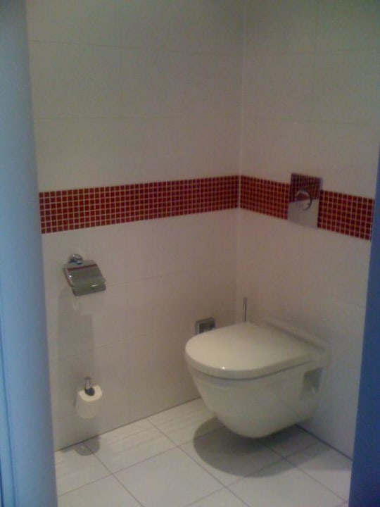 Sauberes, modernes Badezimmer Vienna House Easy Katowice