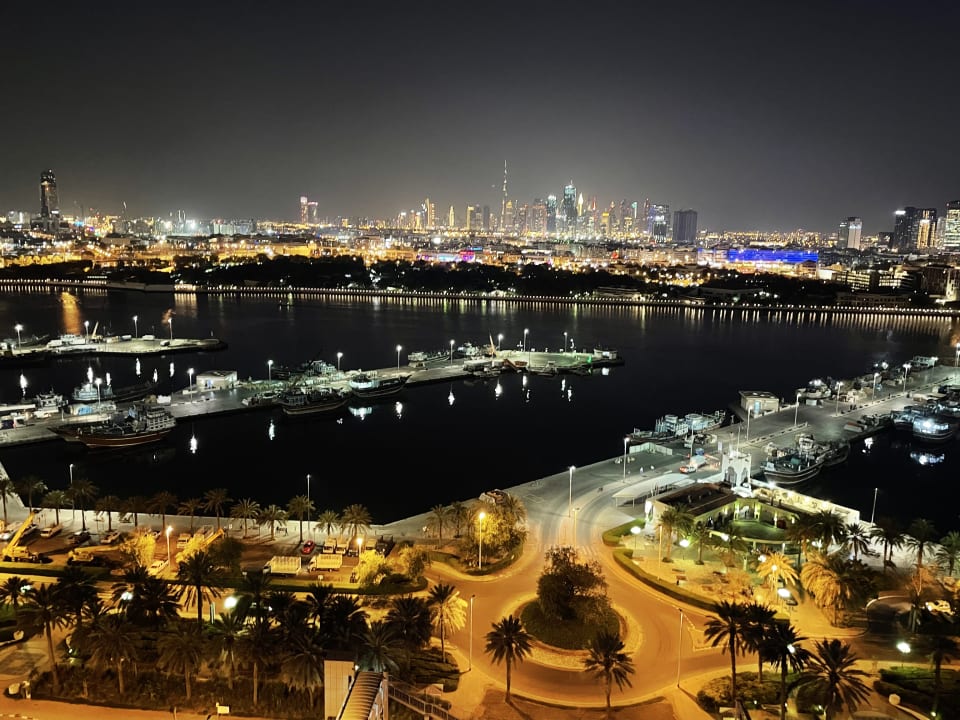Ausblick Al Bandar Rotana - Creek