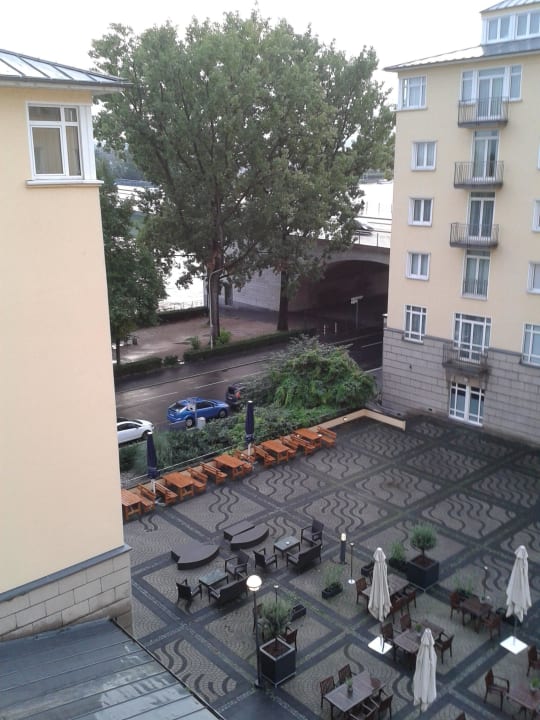 Ausblick vom Zimmer auf den Rhein Dorint Hotel Bonn