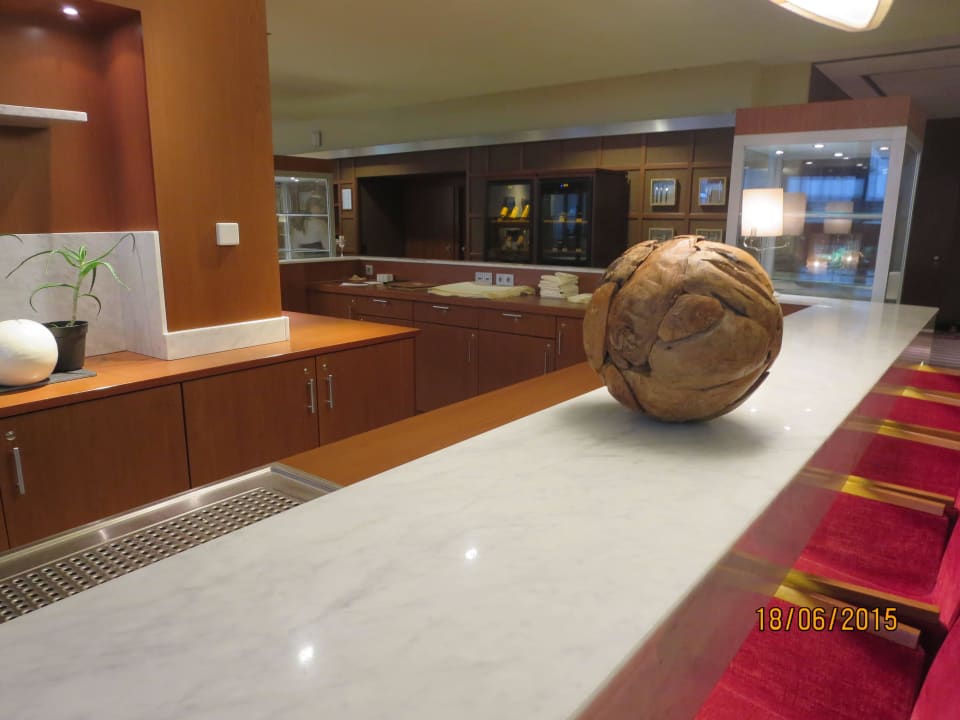 Na, schon eine Platz gefunden? Hotel Mondial am Dom Cologne- MGallery