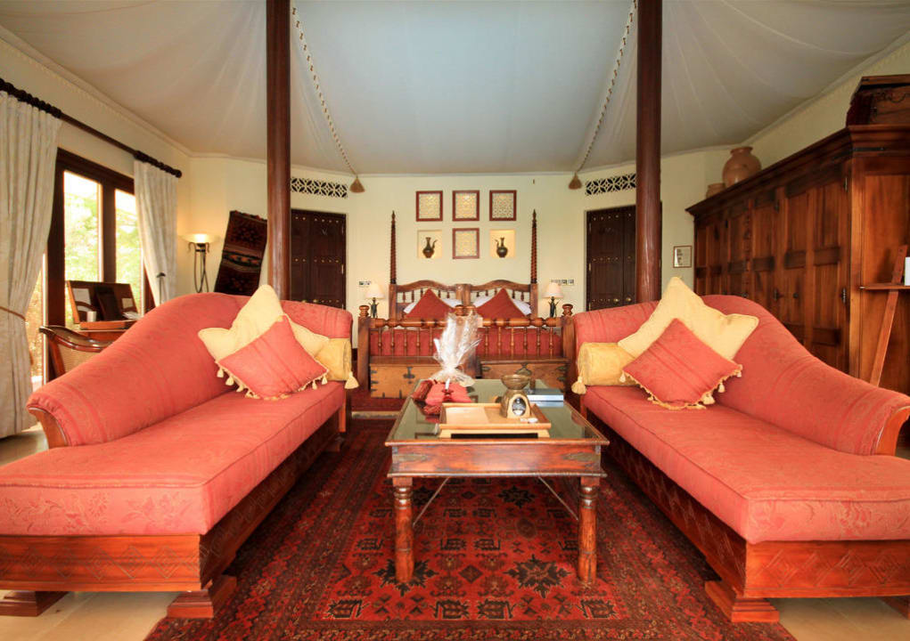 Bedouin Suite Nr. 20 Al Maha, A Luxury Collection Desert Resort & Spa